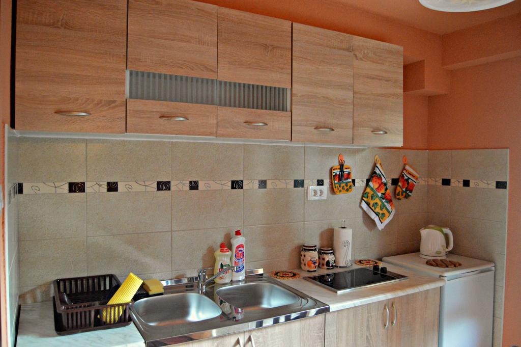 Apartments Bucin Kotor Luaran gambar